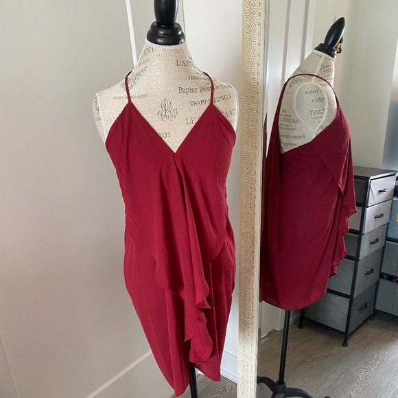 Red Dress - Picture 1 of 7